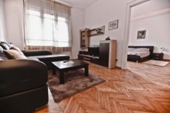 apartman-parlament-04