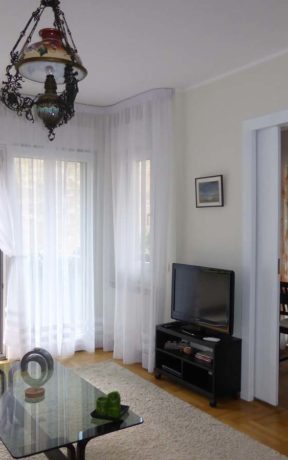 Apartman Slavija